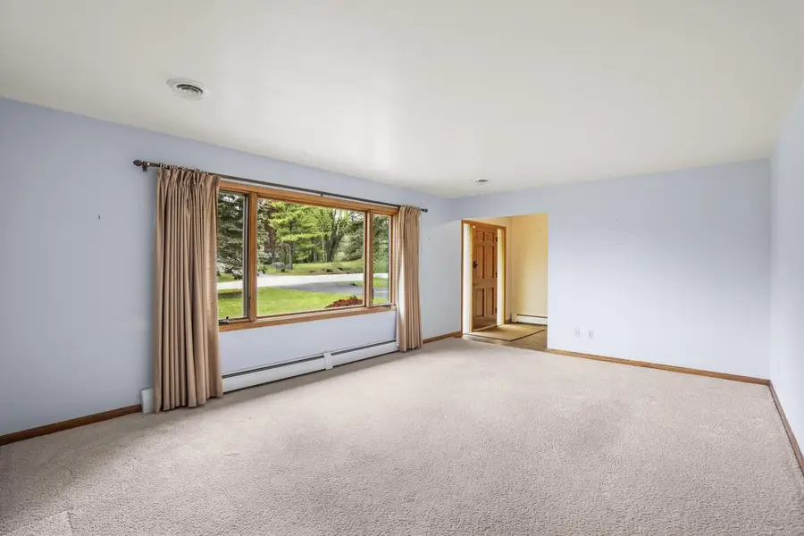 N3W27282 Arrowhead TRAIL, Waukesha, WI 53188 - #3