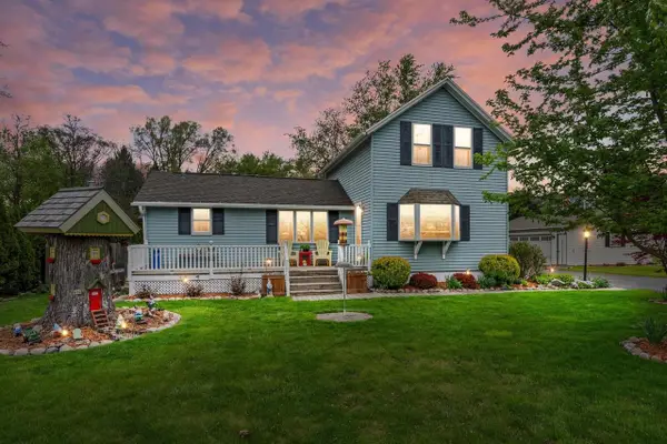 520 Oakwood ROAD, Oak Creek, WI 53154