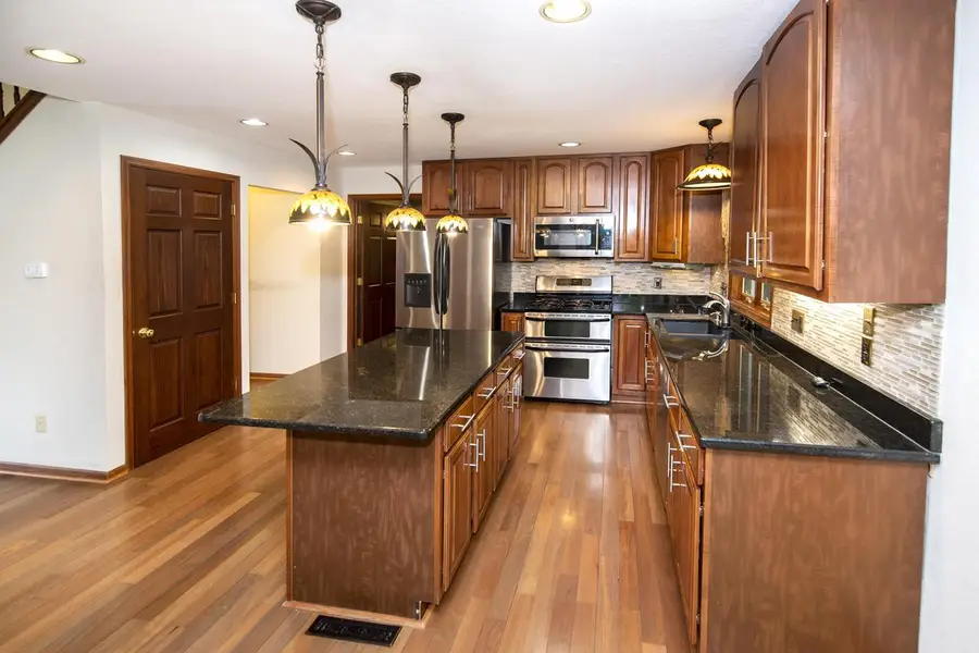 19065 Hiview DRIVE #2, Brookfield, WI 53045 - #2