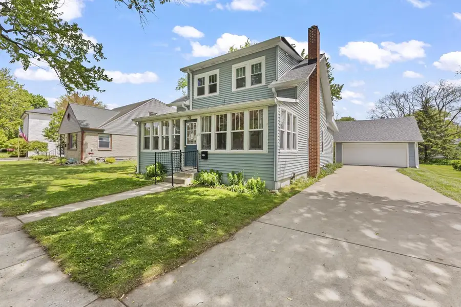 29 S Locust STREET, Oconomowoc, WI 53066 - #2