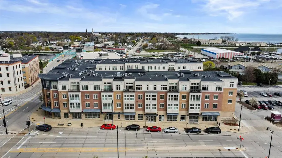 141 Main STREET #418, Racine, WI 53403 - #2
