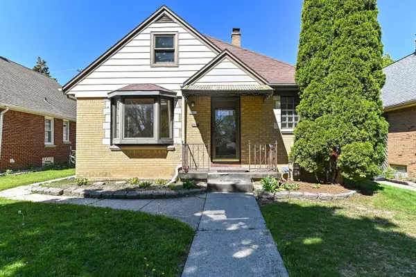 3015 87th STREET, Milwaukee, WI 53222