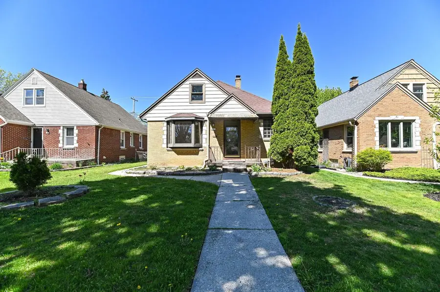 3015 87th STREET, Milwaukee, WI 53222 - #2