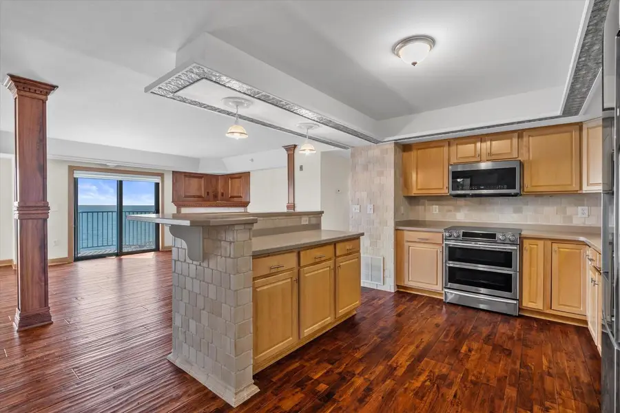 415 N Lake STREET #701-702, Port Washington, WI 53074 - #3