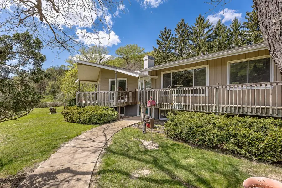 W5482 State Road 33, La Crosse, WI 54601 - #3