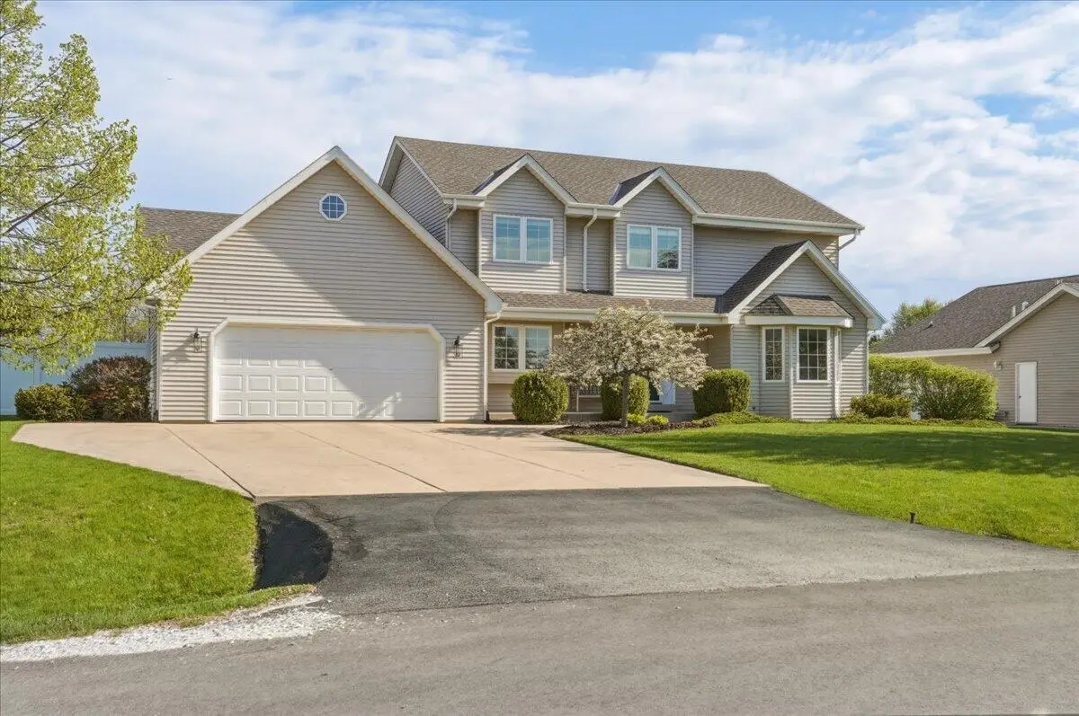5800 Eagle Point DRIVE, Racine, WI 53406 - #1