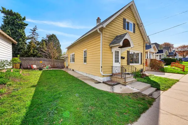 925 E Lincoln AVENUE, Milwaukee, WI 53207