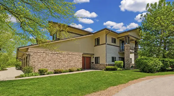 500 W Bender ROAD #74, Glendale, WI 53217