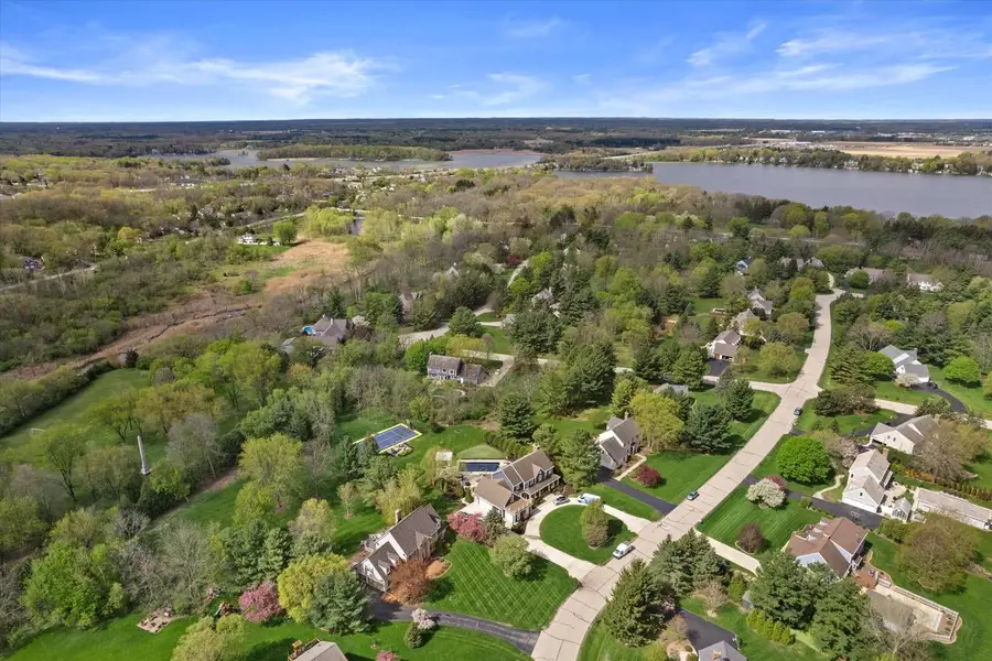 126 Hickory DRIVE, Delafield, WI 53018 - #3