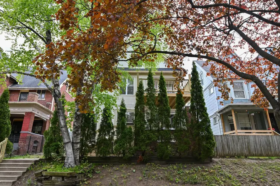 2825 Juneau AVENUE, Milwaukee, WI 53208 - #2