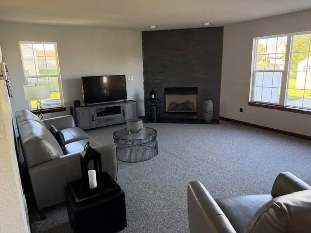707 Belmont DRIVE, Watertown, WI 53094 - #3