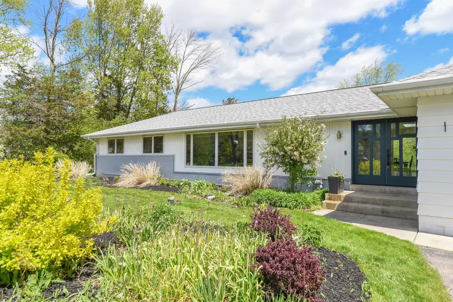 10232 Greenview DRIVE, Mequon, WI 53092 - #2
