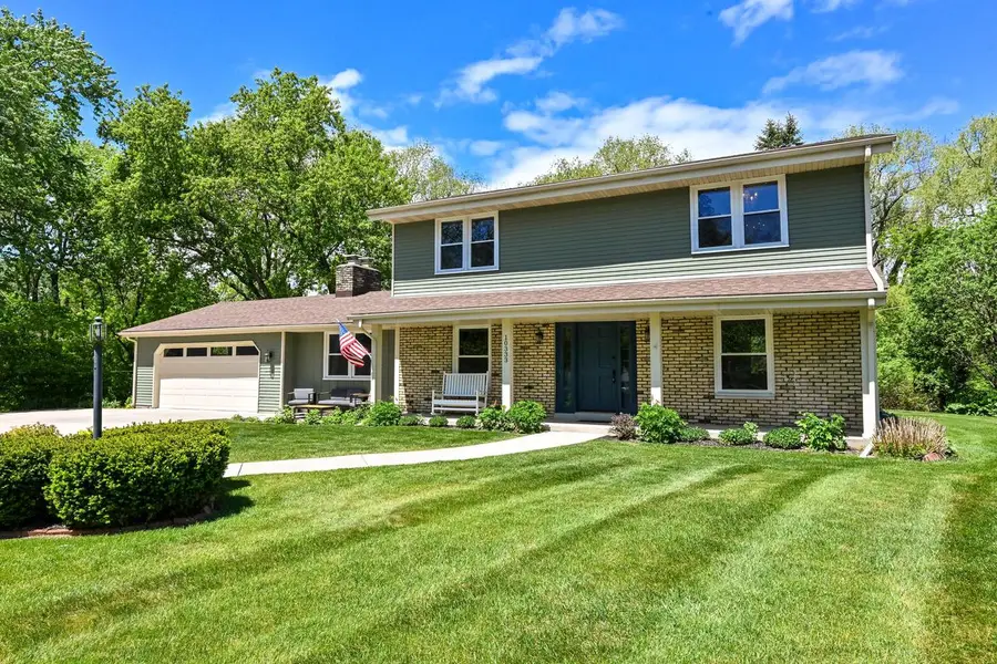 10333 N Versailles COURT, Mequon, WI 53092 - #2