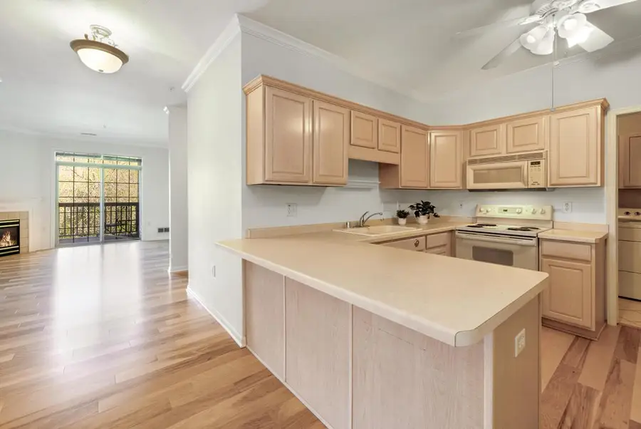 13060 W Bluemound ROAD #101, Elm Grove, WI 53122 - #2