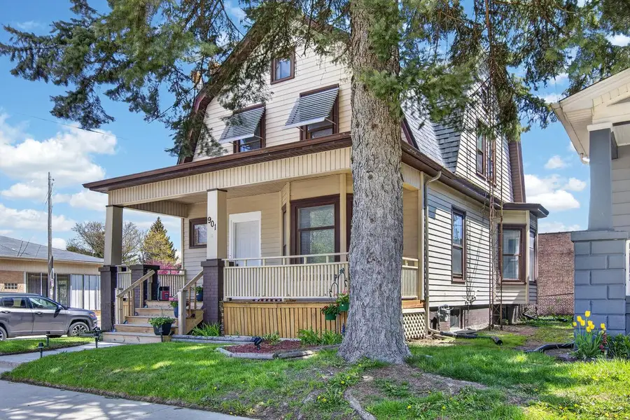 901 Grove AVENUE, Racine, WI 53405 - #3
