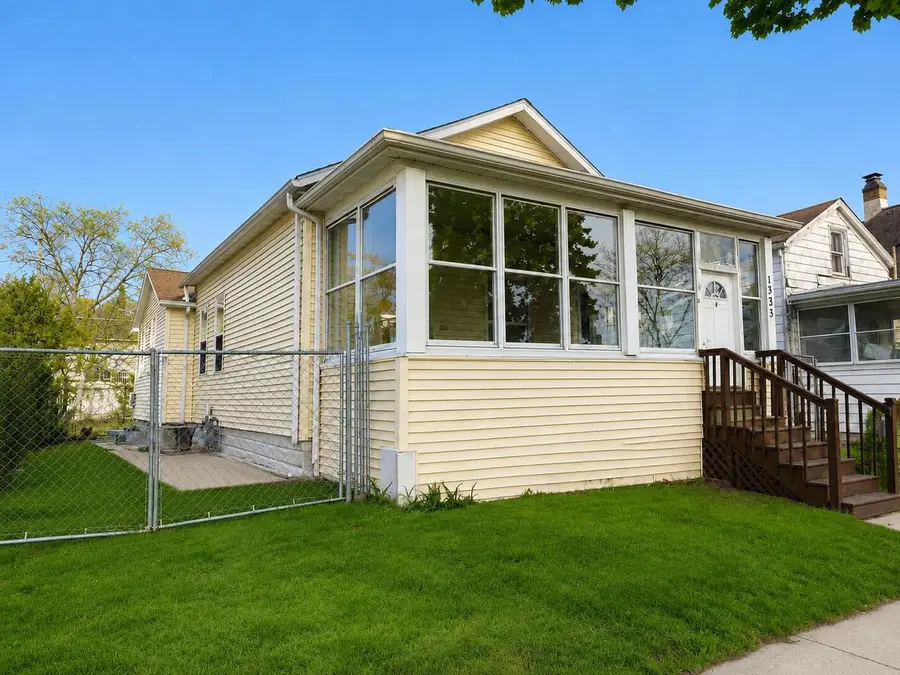 1325 Villa STREET, Racine, WI 53403 - #2
