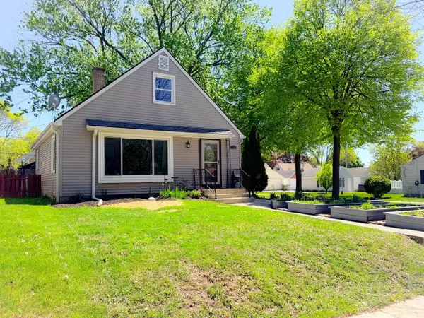 2802 89th STREET, Milwaukee, WI 53222