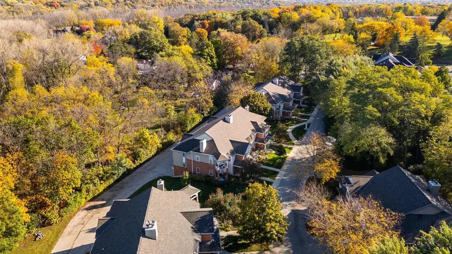 18880 Toldt Woods DRIVE #7, Brookfield, WI 53045 - #2