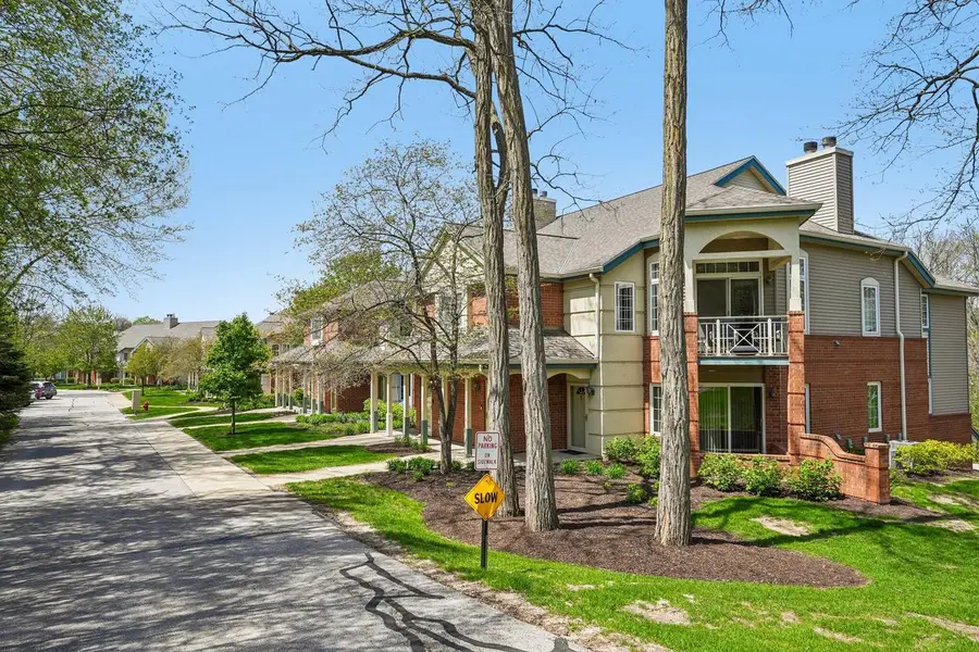 18880 Toldt Woods DRIVE #7, Brookfield, WI 53045 - #3