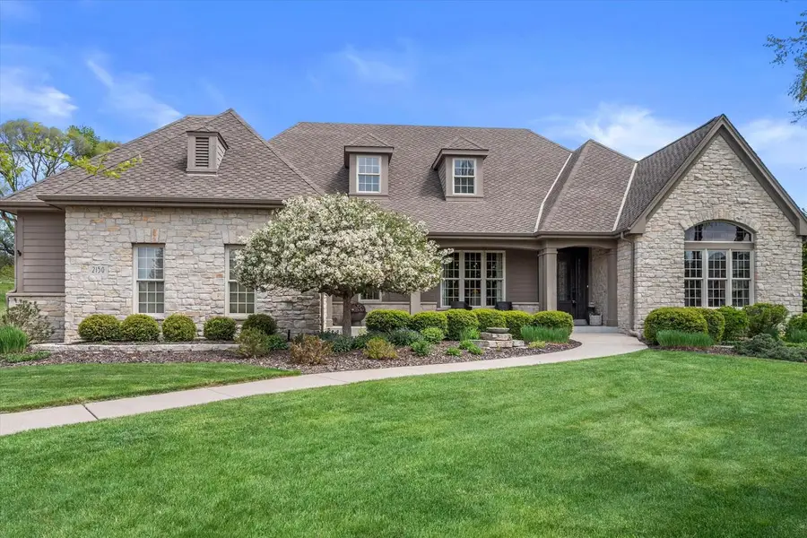 2150 Old Lantern CIRCLE, Delafield, WI 53018 - #2