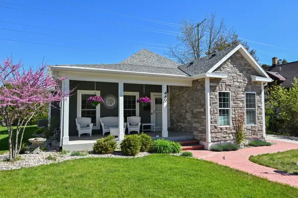 440 W Chestnut STREET, Port Washington, WI 53074