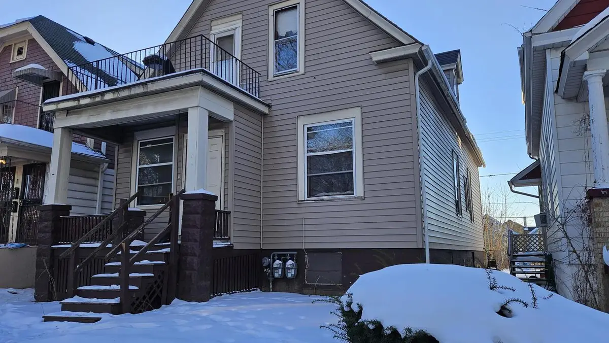 3363 26th STREET #3363A, Milwaukee, WI 53206 - #1