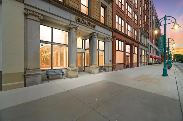 234 N Broadway #310, Milwaukee, WI 53202