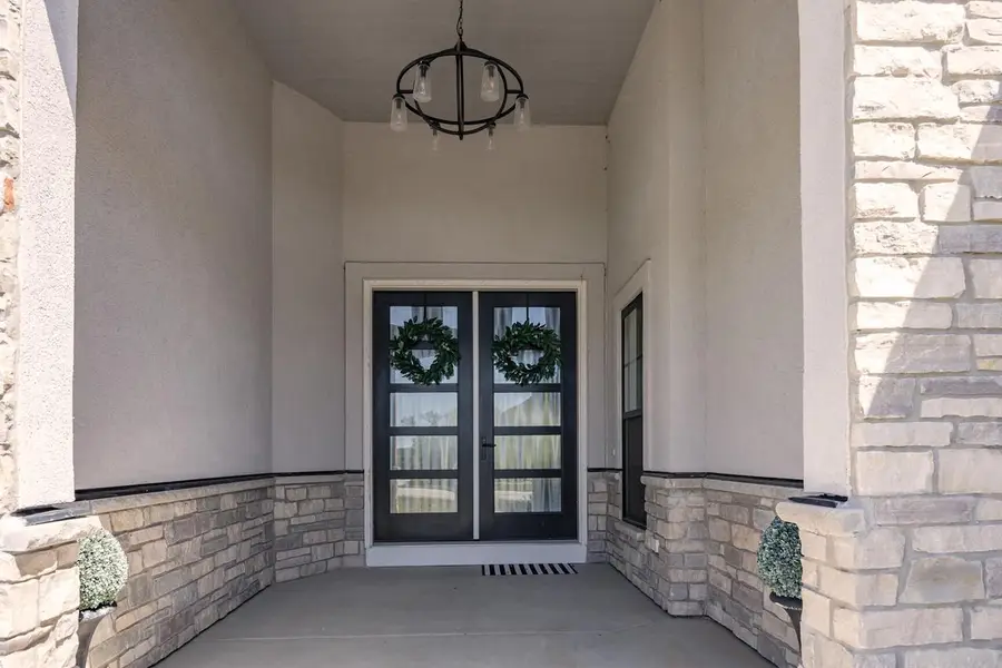 4814 S East Kohler CIRCLE, New Berlin, WI 53146 - #2
