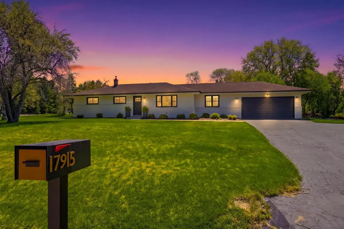 17915 Evergreen COURT, Brookfield, WI 53045 - #1