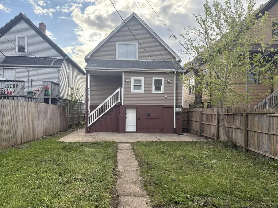 2446 S 17th STREET #2446A, Milwaukee, WI 53215 - #3