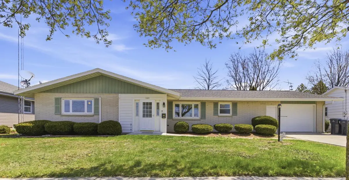 1409 26th STREET, Manitowoc, WI 54220 - #1