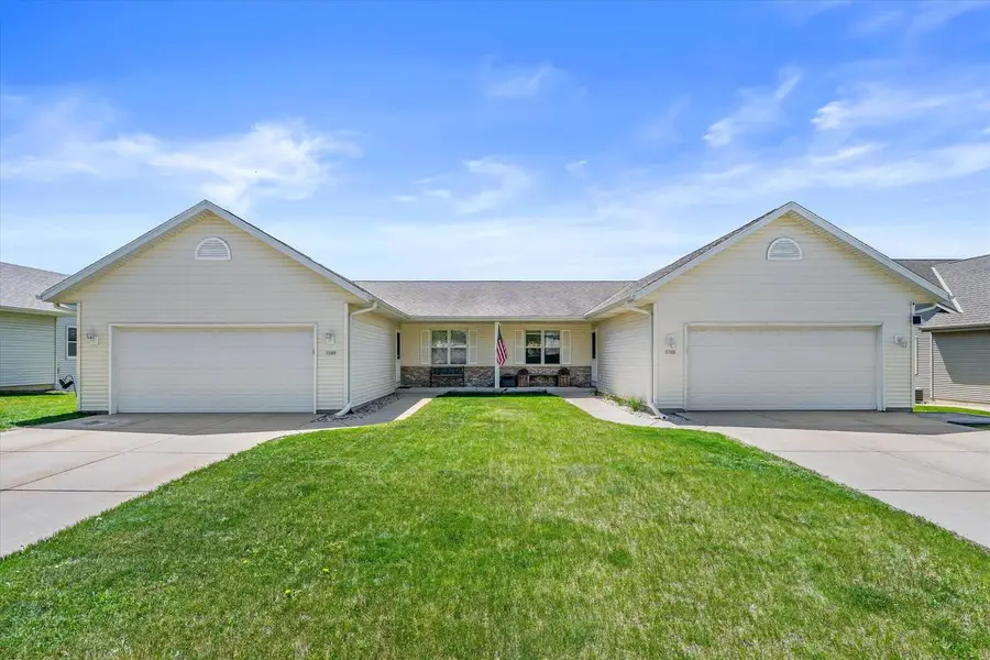 1103 Firethorn DRIVE, West Bend, WI 53090 - #2