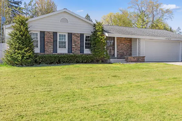 521 W 3rd STREET, Waldo, WI 53093