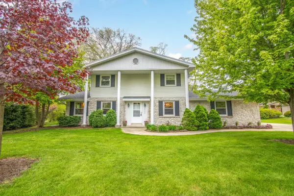12155 W Luther AVENUE, Hales Corners, WI 53130