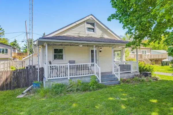 110 E Wisconsin AVENUE, Silver Lake, WI 53170