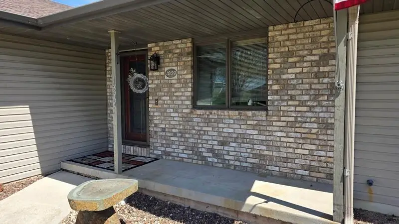 1209 Stonebridge DRIVE, Howards Grove, WI 53083 - #2