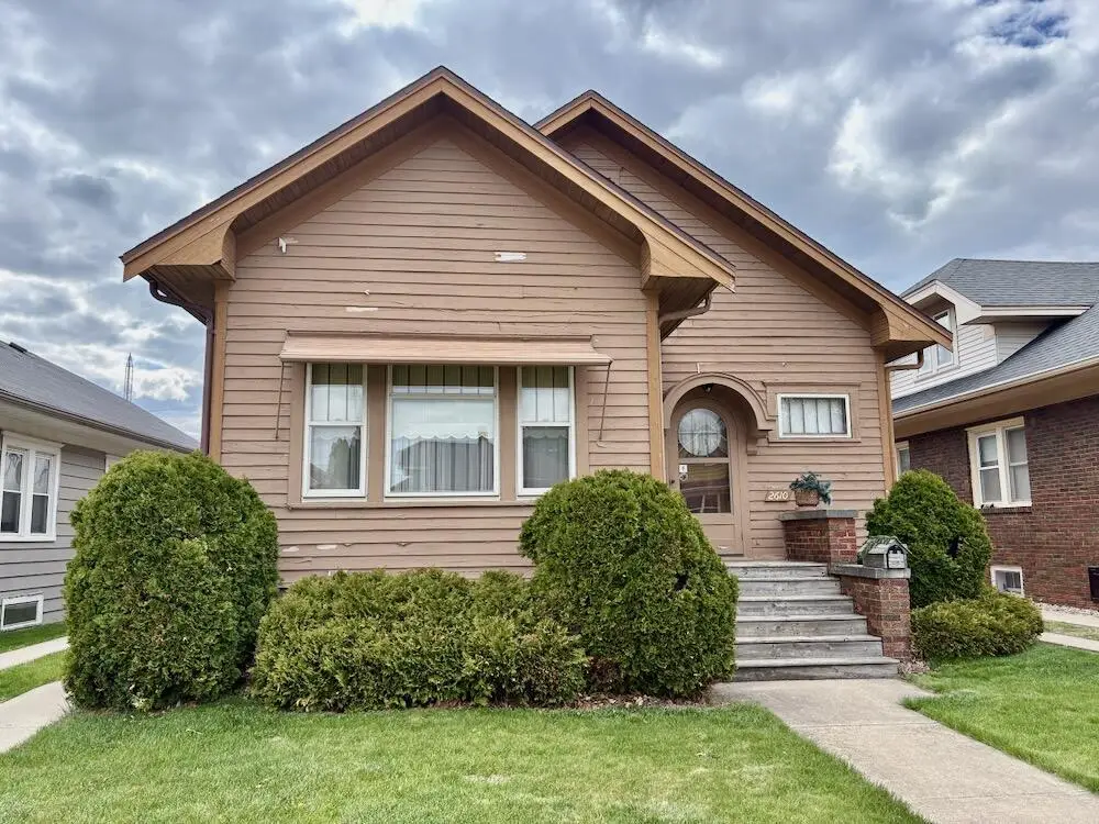 2610 LaSalle STREET, Racine, WI 53402 - #1