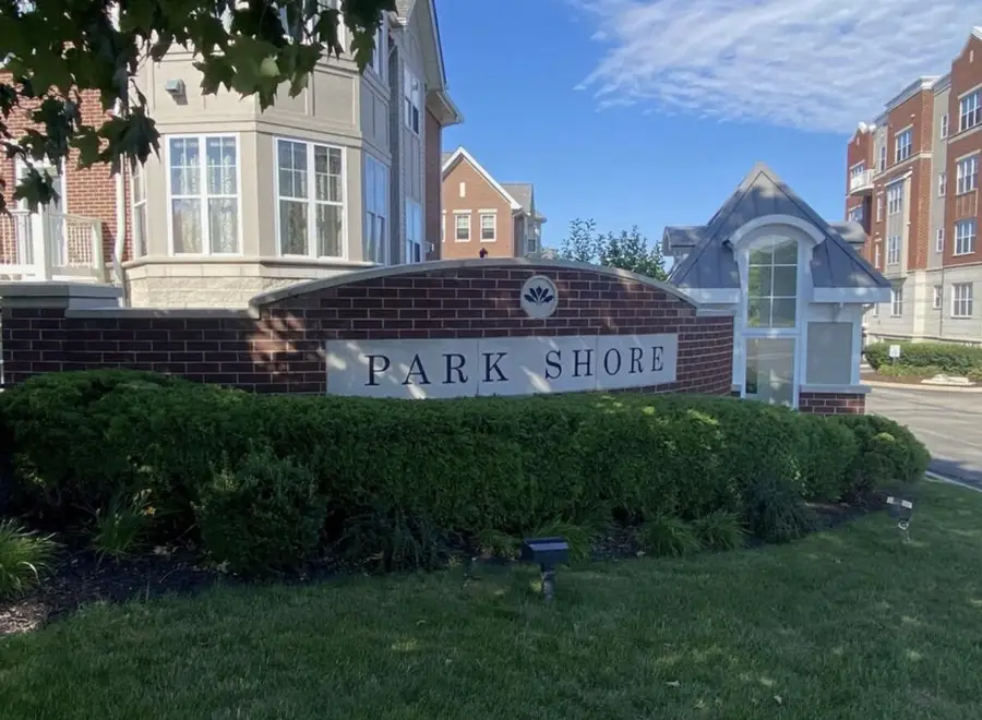 3862 S Lake DRIVE #407, Saint Francis, WI 53235 - #2