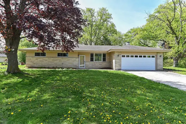 N79W15709 Charles COURT, Menomonee Falls, WI 53051