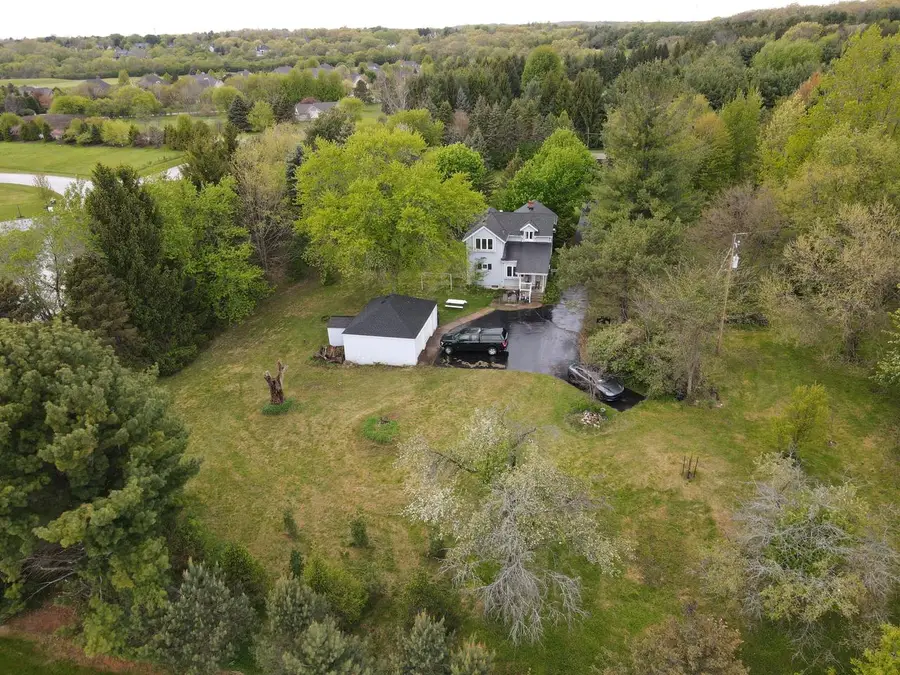 W303S1752 Brandybrook ROAD, Waukesha, WI 53188 - #2