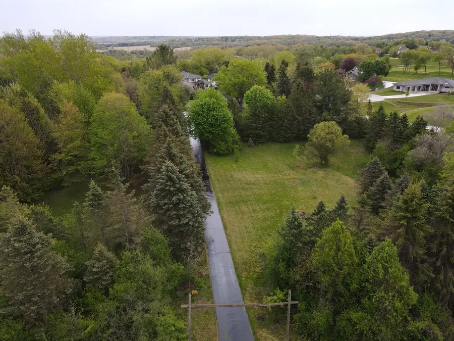 W303S1752 Brandybrook ROAD, Waukesha, WI 53188 - #3