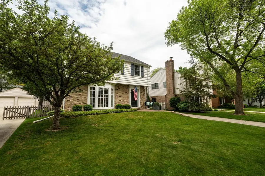 6014 N Kent AVENUE, Whitefish Bay, WI 53217 - #3