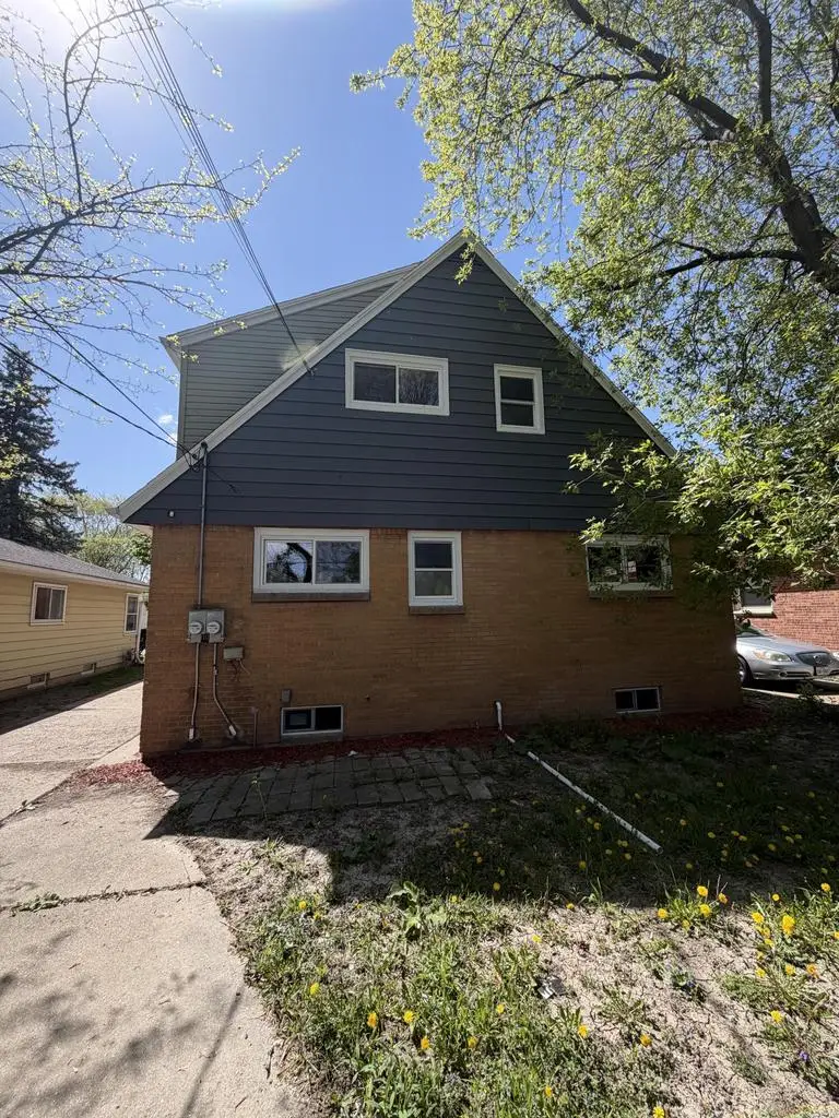 4554 N 49th STREET, Milwaukee, WI 53218 - #3