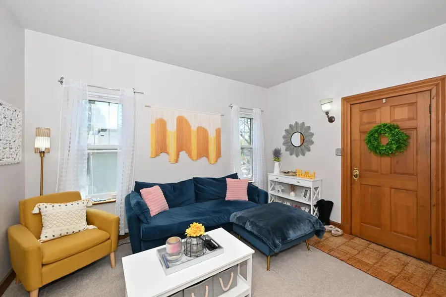 2440 Wentworth AVENUE, Milwaukee, WI 53207 - #3