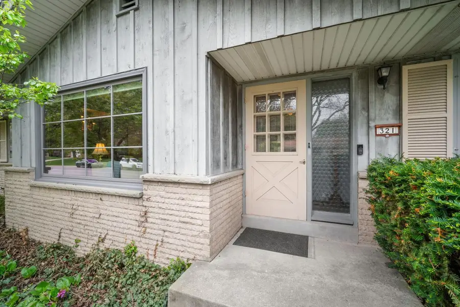 321 W Birch AVENUE, Glendale, WI 53217 - #2