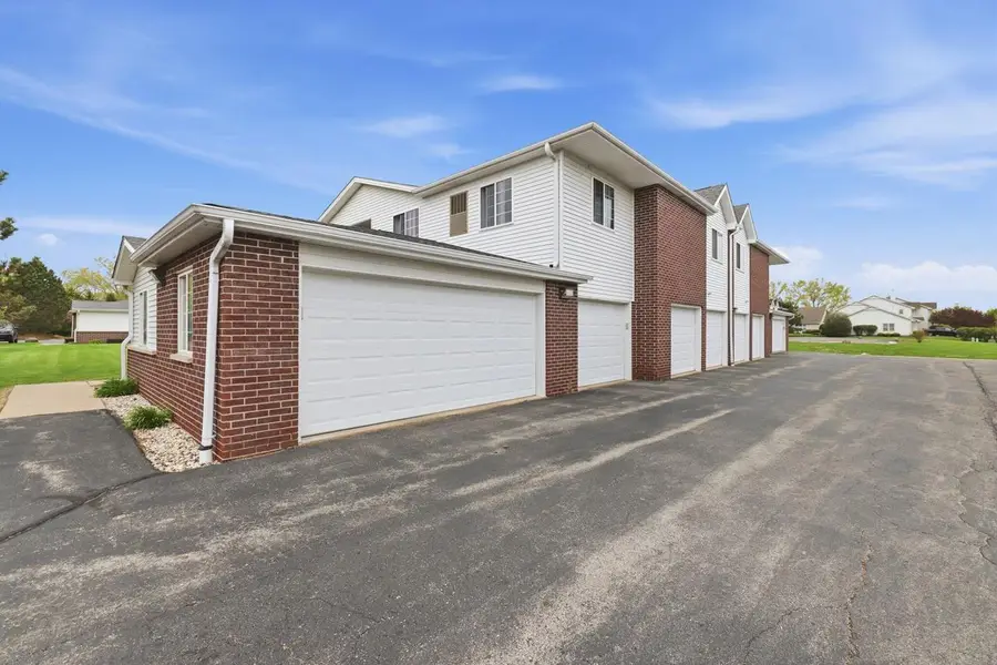 2775 11th PLACE #812, Kenosha, WI 53140 - #3