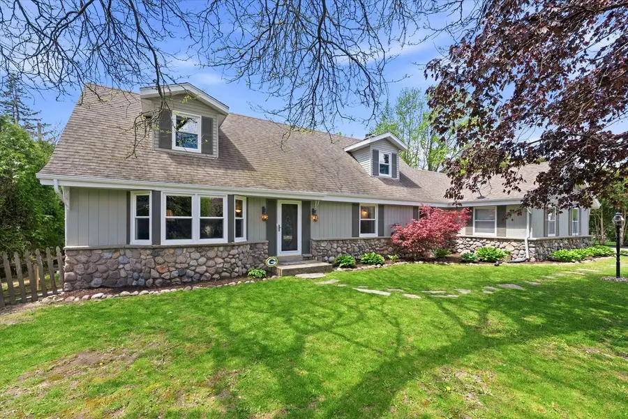 W169N9873 Nigbor DRIVE, Germantown, WI 53022 - #2