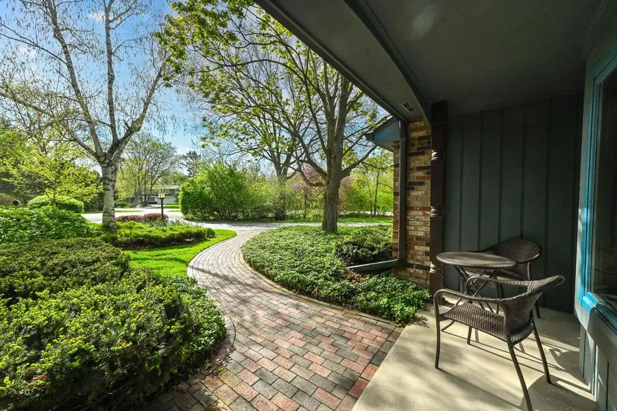 805 Lone Tree ROAD, Elm Grove, WI 53122 - #3