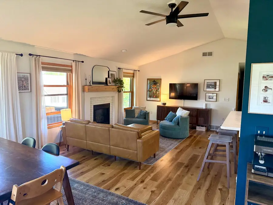 4230 Cliffside DRIVE, La Crosse, WI 54601 - #3