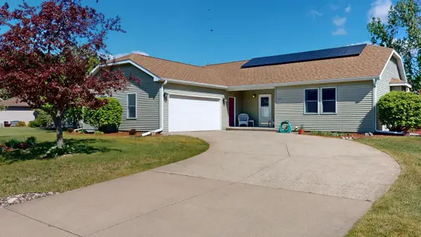 24328 Cardinal COURT, Trempealeau, WI 54661